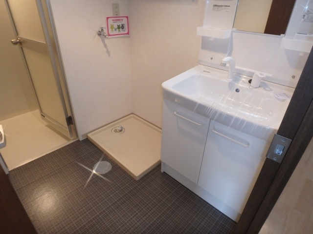 桂樹館の洗面所|他のお部屋の参考写真となります。