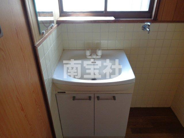 【洗面所】