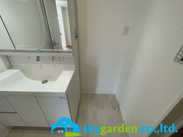 秦野市菩提　新築戸建　全3棟2号棟のランドリースペース