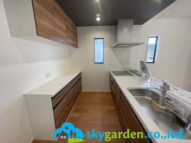 秦野市菩提　新築戸建　全3棟2号棟のキッチン