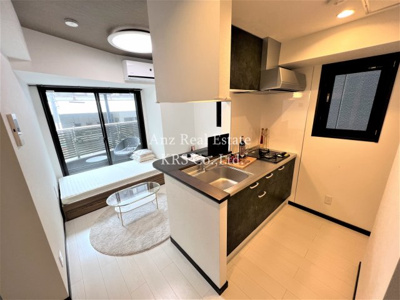 【キッチン】 | セレーノ新町 | 窓付きのカウンターキッチン♪2口ガスコンロ♪