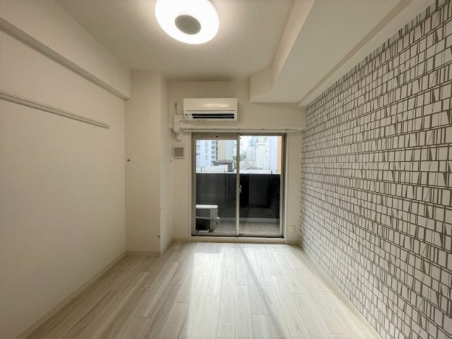【居間・リビング】プレサンスSAKAEフロント