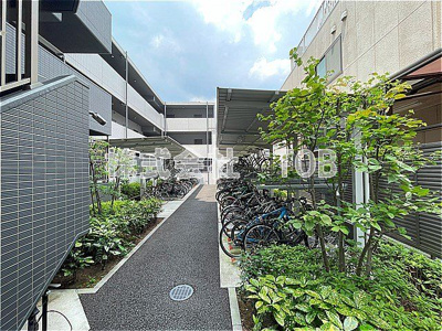 【その他共用部分】 | コンフォリア桜上水 | 駐輪スペース