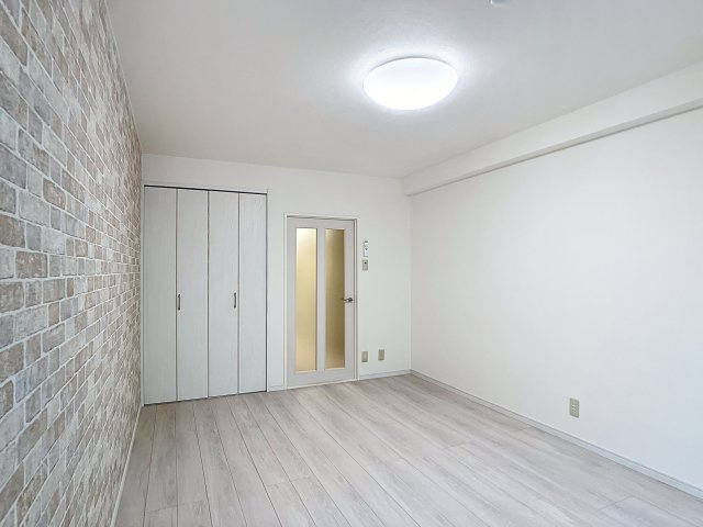 ZINハイツの洋室