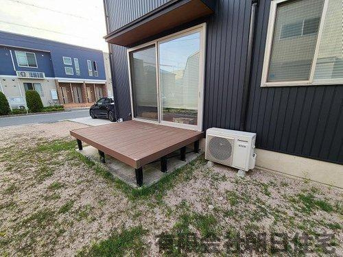 【庭】 | 東出雲町意宇東3丁目中古戸建 | ウッドデッキ付きです