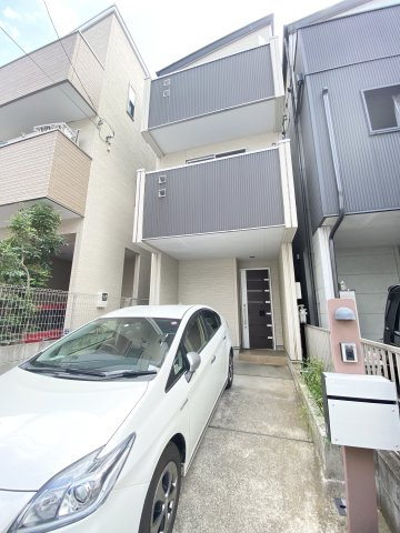 板橋区南町　中古戸建の駐車場