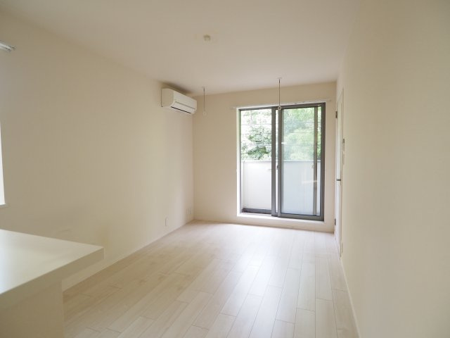 【居間・リビング】 | Plaisir K | ※別部屋参考写真