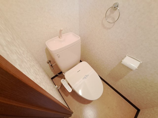 ロクサーヌ浜甲子園のトイレ