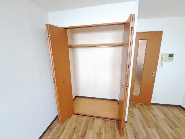 ロクサーヌ浜甲子園の収納