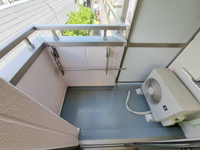 ロクサーヌ浜甲子園のバルコニー