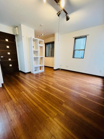 仲介手数料0円プランベイム幅下Southの居間・リビング