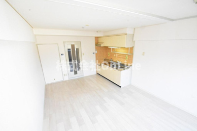 【居間・リビング】 | ロイヤル陽光園