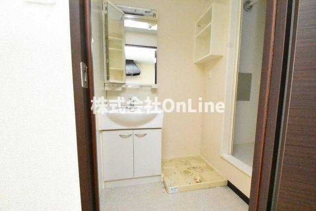 八尾市老原３丁目の賃貸マンションの洗面所