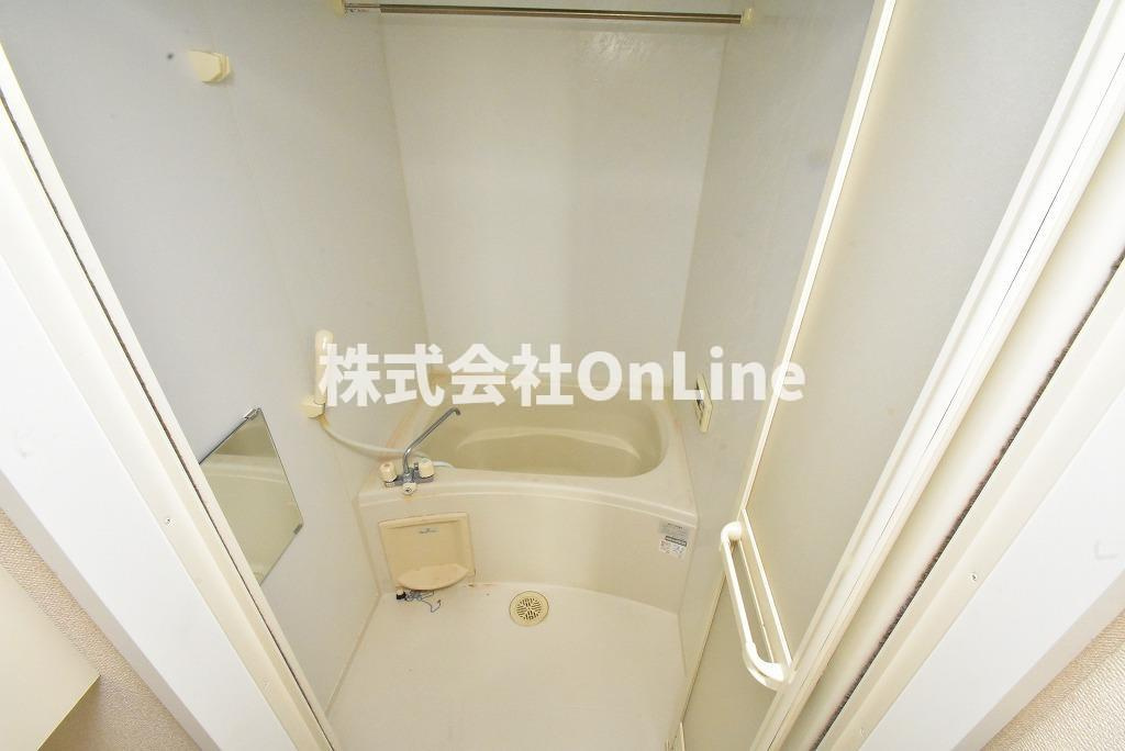 八尾市老原３丁目の賃貸マンションの浴室