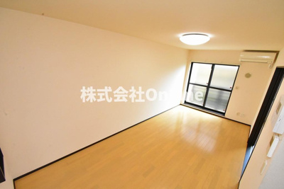 【洋室】 | レオネクスト紅