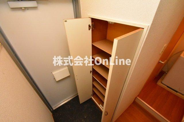 レオパレス恩智北町ハイツの収納