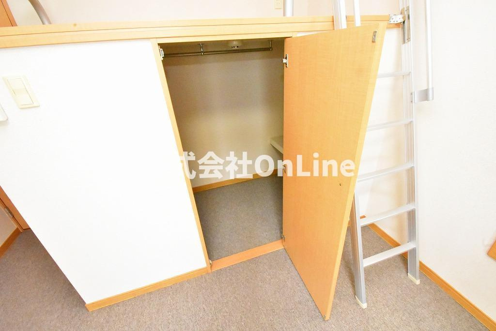 レオパレス恩智北町ハイツの収納
