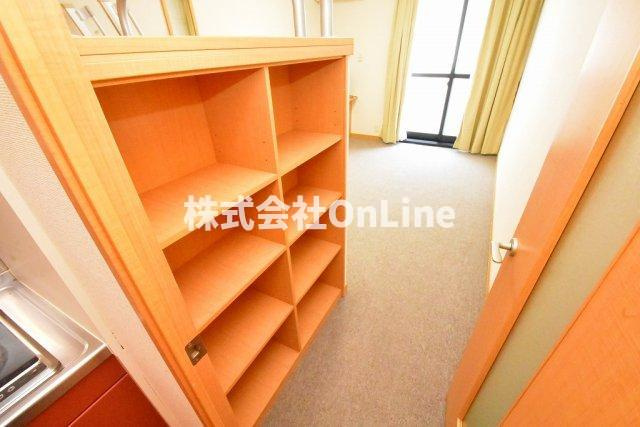 レオパレス恩智北町ハイツの収納
