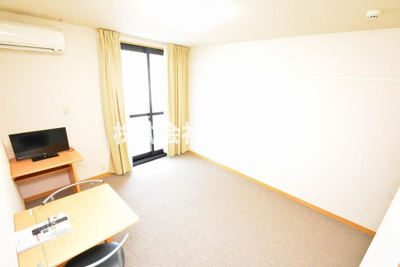 【居間・リビング】 | レオパレス恩智北町ハイツ