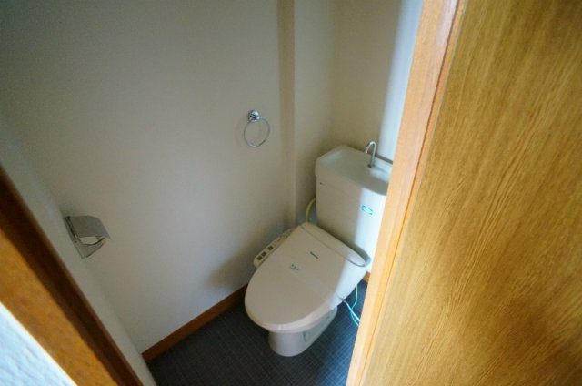 小華マンションのトイレ