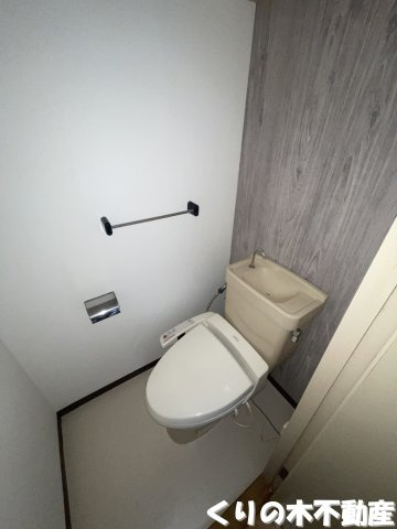 【トイレ】 | センチュリーハイツ | 落ち着いたトイレです
