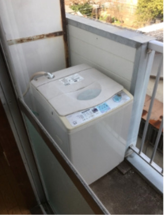 コーポアセッツ38のバルコニー|外からの目が気にならないバルコニーで洗濯物が干せます