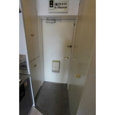 【玄関】 | メゾン・ド・プレミス | 明るい玄関です