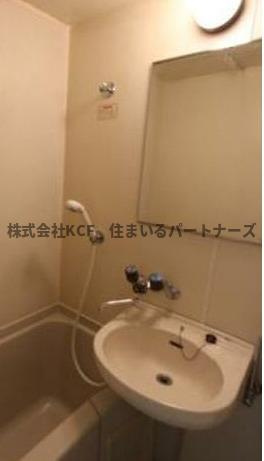 メゾン・ド・プレミスの洗面所|使いやすい洗面所です