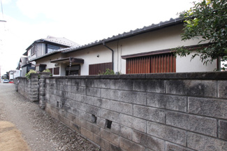 小金302戸建