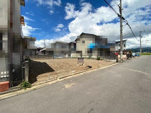 岩出市金屋　土地の前面道路含む現地写真