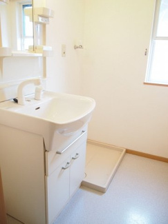 【洗面所】 | アンソレイエ | 洗面所です