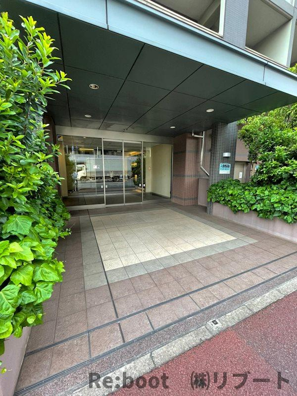 千葉ポートイーストのエントランス