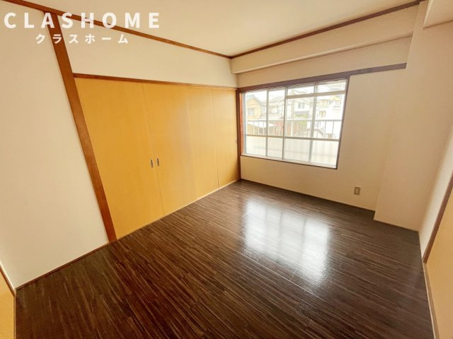 ファミリーマンション住吉　　　刈谷市近郊の賃貸はクラスホームの居間・リビング|同物件の別部屋になります。