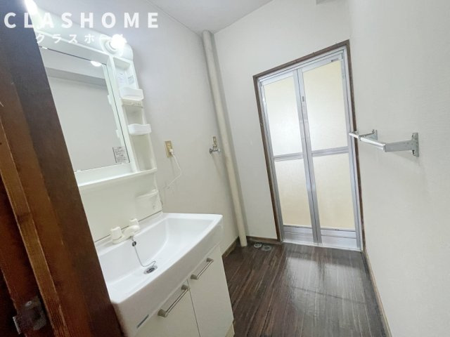 ファミリーマンション住吉　　　刈谷市近郊の賃貸はクラスホームの内装|同物件の別部屋になります。