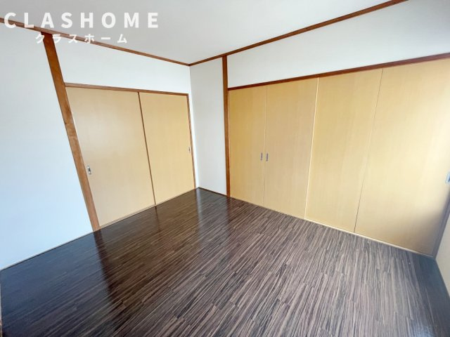 ファミリーマンション住吉　　　刈谷市近郊の賃貸はクラスホームの居間・リビング|同物件の別部屋になります。