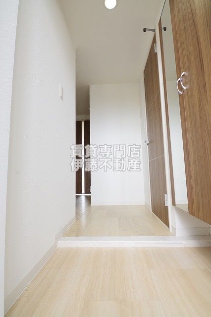 ドゥナーレ辻町の玄関