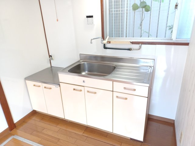 滑川町羽尾4942-83貸家のキッチン|キッチンです