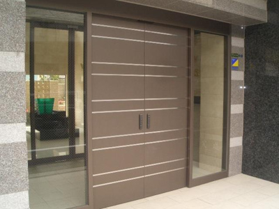 【エントランス】 | アローフィールズ壱番館