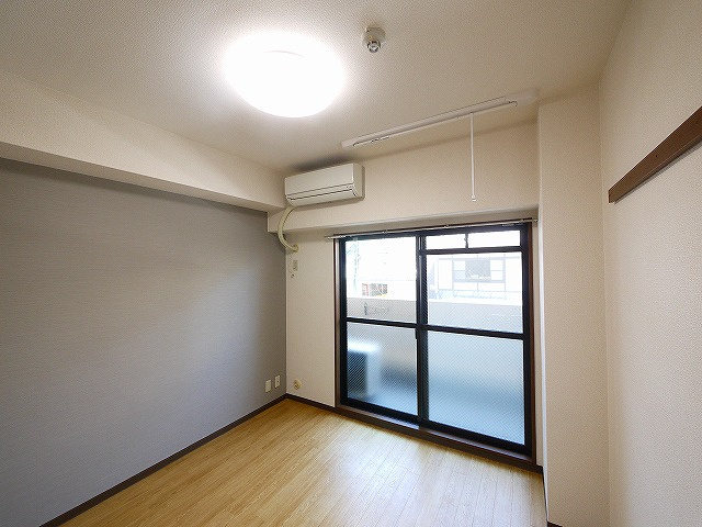 コーポひろおかの寝室