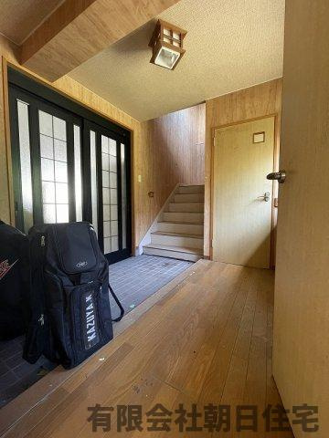 【玄関】 | 東津田町中古・事務所