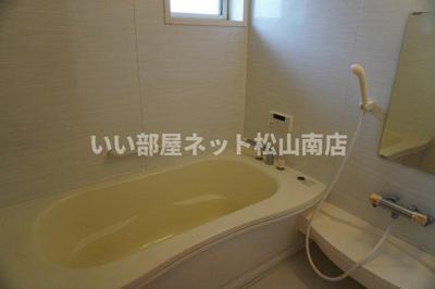 【浴室】 | バリュアブル　A棟
