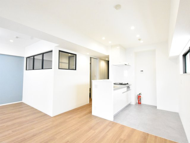 【居間・リビング】 | グランドメゾン阿佐谷 | LDK約17.2帖