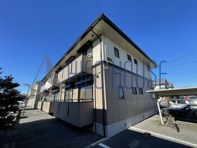 ハイカムール泉Aの外観