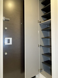 【玄関】 | トライム早稲田鶴巻町 | シューズボックス