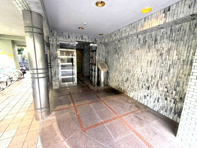 【エントランス】 | アート永和青木