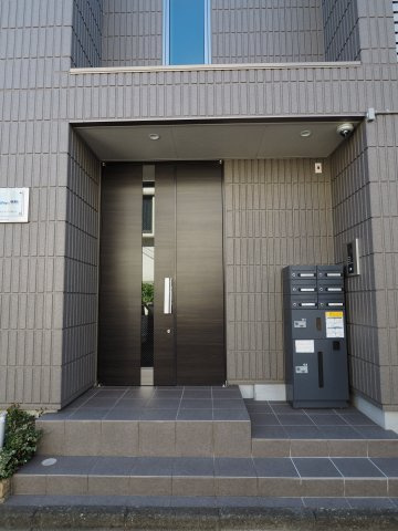 【エントランス】 | Champ village 中野