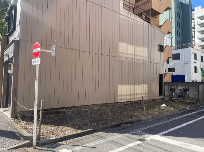 台東区浅草３丁目の売地の前面道路含む現地写真