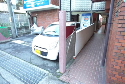 【エントランス】 | シャンブル岡本