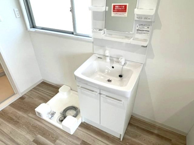 【洗面所】 | シャンブル岡本