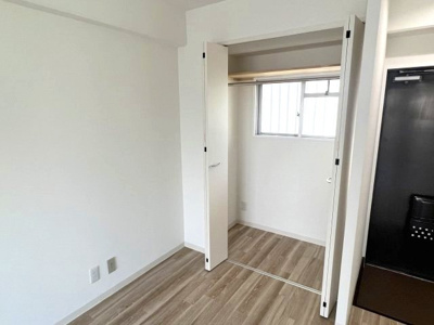 【内装】 | シャンブル岡本